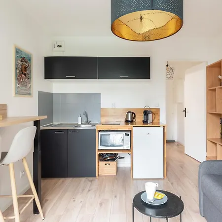 Apartment Centre-ville Avec Terrasse Et Parking Securise Gratuit *