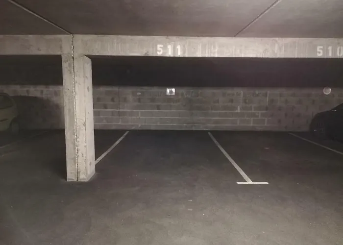 Centre-ville Avec Terrasse Et Parking Securise Gratuit Lägenhet