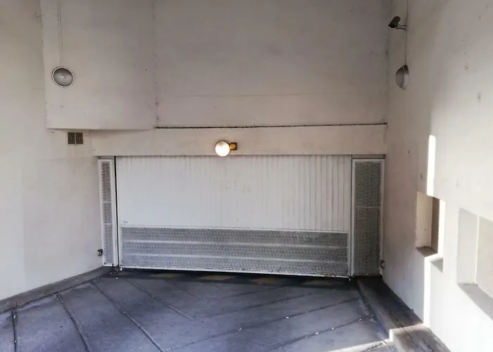 Lägenhet Centre-ville Avec Terrasse Et Parking Securise Gratuit *